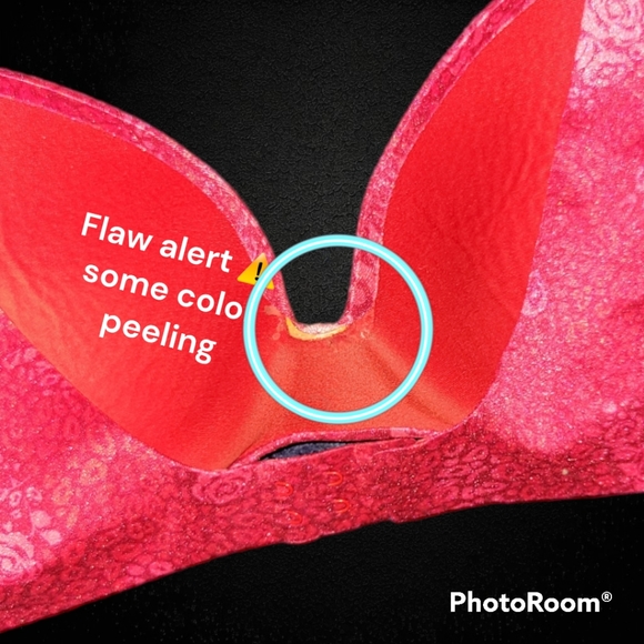 Red padded bra - Picture 3 of 3